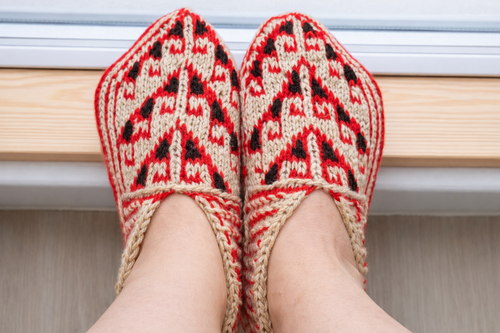 Handmade Wool Slippers – Limited Pattern Edition Model 2 "Red"