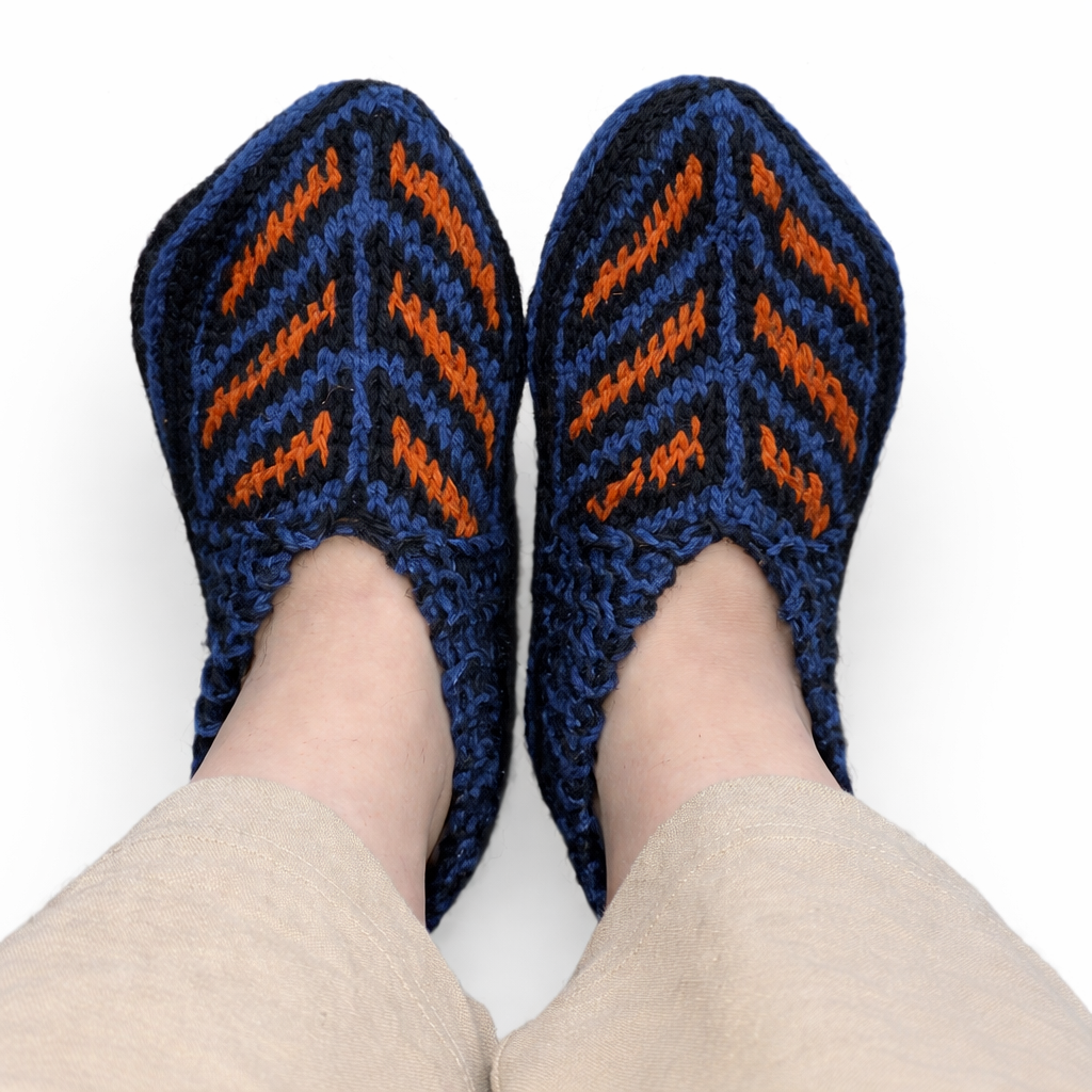Handmade Wool Slippers – Limited Pattern Edition Model 3 "Blue"